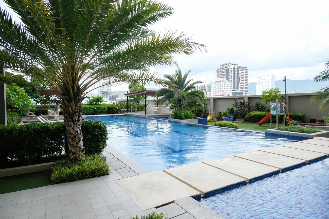 Ezeniel'S Place At Horizons 101 Condominium Cebu Stadt Exterior foto
