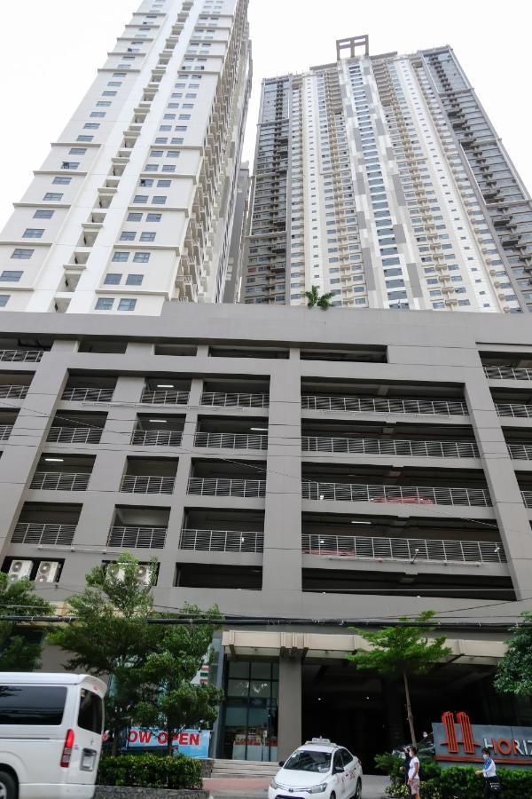 Ezeniel'S Place At Horizons 101 Condominium Cebu Stadt Exterior foto